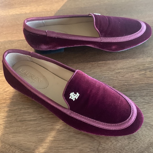 NWOT Ralph Lauren velvet loafers - Picture 4 of 4